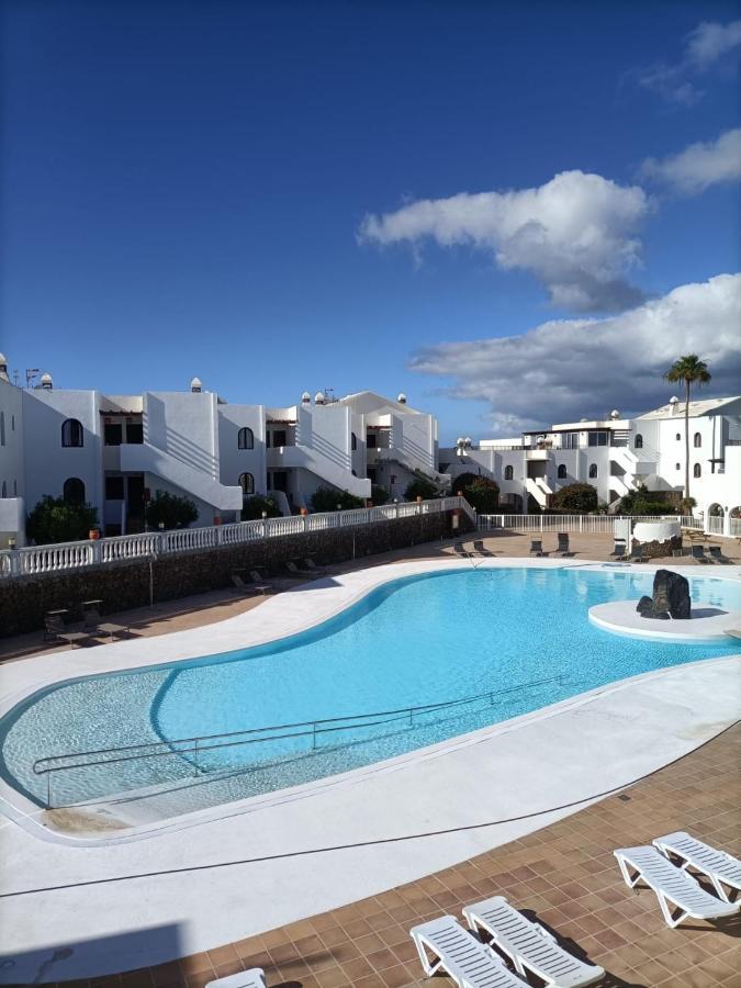 Apartamento Con Piscina Y Vistas -Le Petit Paradis Leilighet Costa Teguise Eksteriør bilde